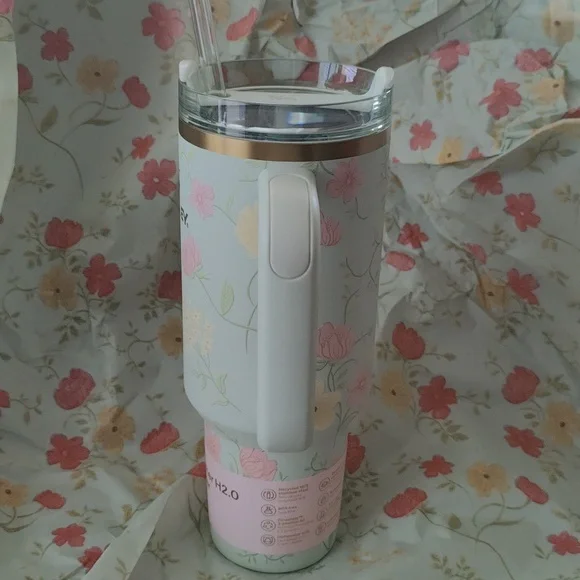 Stanley Easter 2026 SPRING BLOSSOM 40oz Tumbler New - Picture 3 of 6